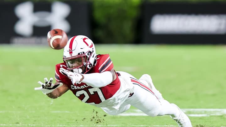 Staff Predictions: South Carolina vs. Kentucky