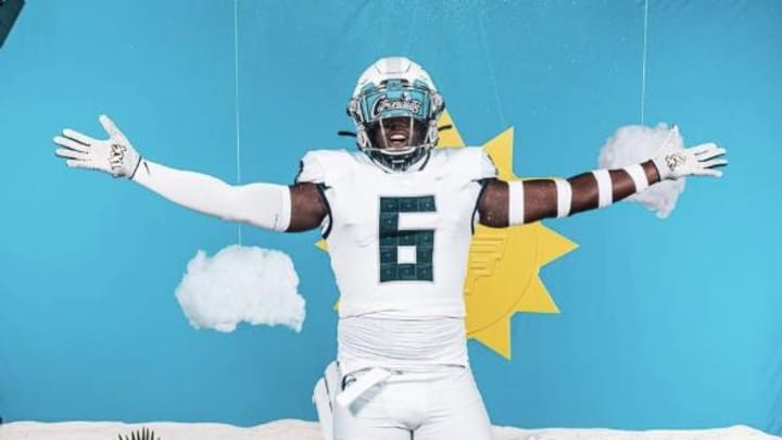 Former FSU commit makes pledge to UCF