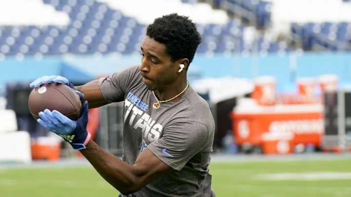 Titans Give Fitzpatrick Another Try