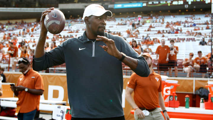 Texas Great Kevin Durant Has a Harsh Message for Brent Venables