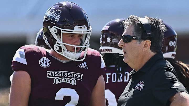 Mississippi State’s Mike Leach Doesn’t Care for ‘Dink and Dunk’