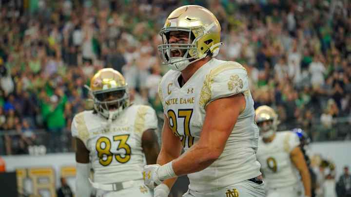 Michael Mayer Sets Notre Dame All-Time Catches Mark Michael Mayer Sets Notre Dame All-Time Catches Mark