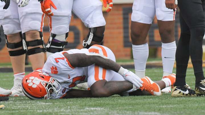Clemson RB Kobe Pace to Miss Multiple Weeks