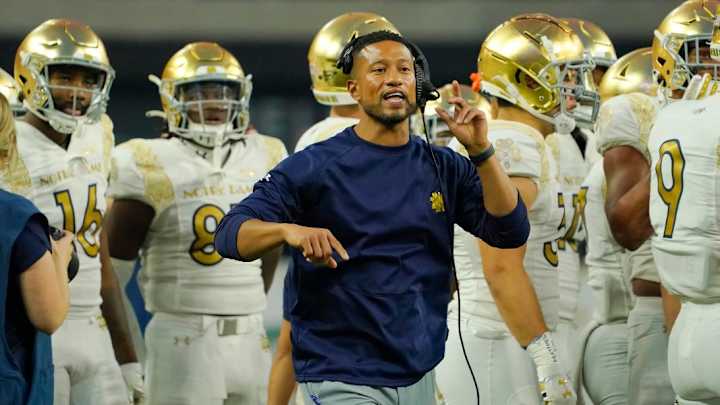Notre Dame Notebook: Marcus Freeman Talks Clemson Sign Stealing, Red Zone Woes, Mental Performance