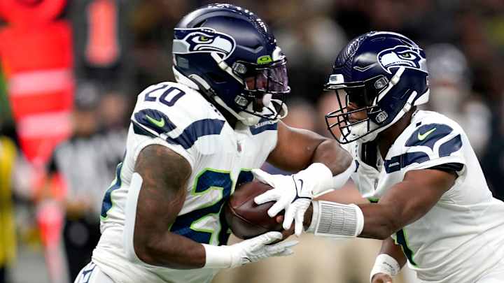 Eagles Agree to Sign RB Rashaad Penny, per Report