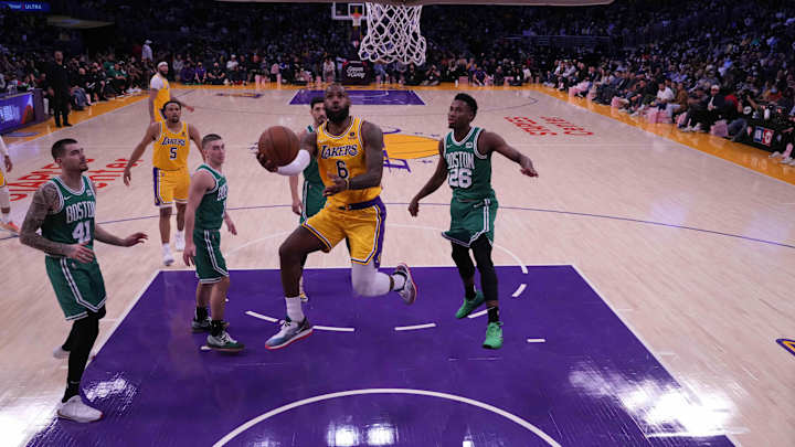 Lakers News: This Famous Celtics Fan Can Still Appreciate All-Time Lakers Players