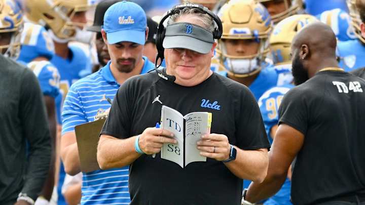 SI Pac-12 Football Power Rankings: UCLA Now No. 1; Utah Set to Host USC