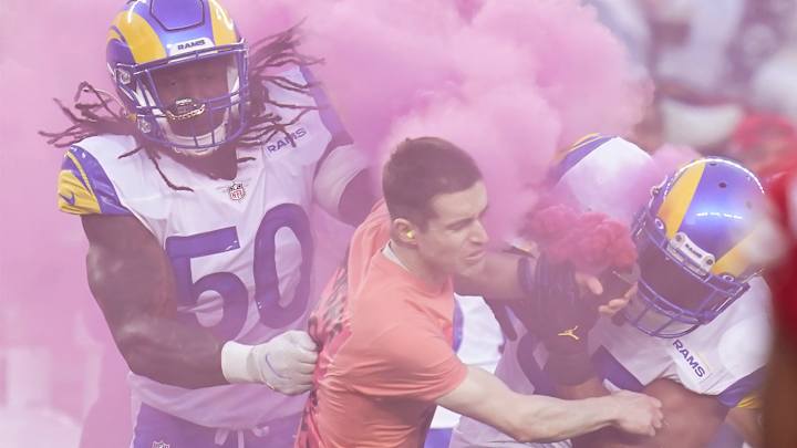 Protestor Tackled by Rams’ Bobby Wagner Suffered Concussion, Police Say