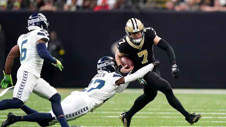 Seahawks Loss Due to Saints 'Unusual Player Makeup' - Coach Pete Carroll on Wildcat Woes