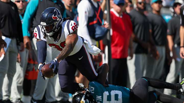 Texans Bring Jordan Akins Reunion Full Circle With 53-Man Roster Signing