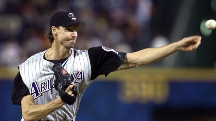 Picture of MLB Great Randy Johnson Photographing NFL Game Goes Viral