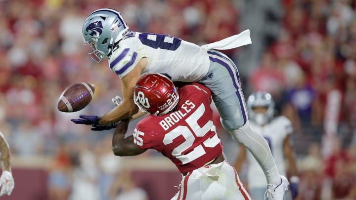 Oklahoma DB Justin Broiles Blocking Out Outside Noise Amidst Sooners' Rough Patch