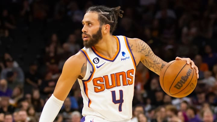 Knicks Reportedly Signing Former Suns Guard