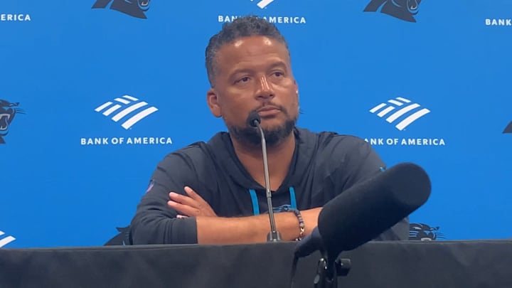 Al Holcomb Talks Being Promoted, Relationship with Steve Wilks, Rams Offense + More