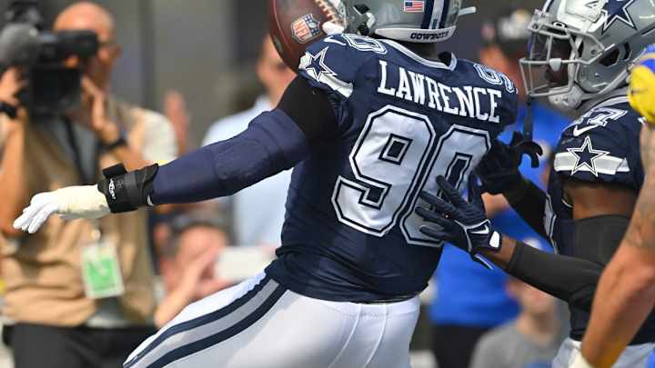 Bulletin-Board Buzz Fizzles for Nick Sirianni