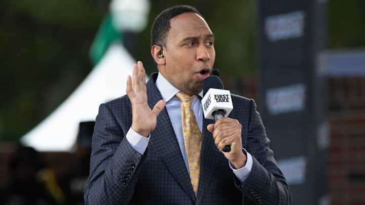 Stephen A. Smith calls out Tom Brady following controversial penalty