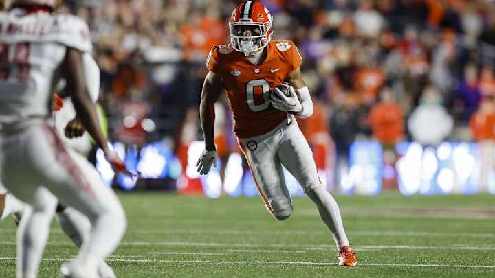 Odds and Ends: Is Lightly-Favored Clemson in for a Dogfight at FSU?