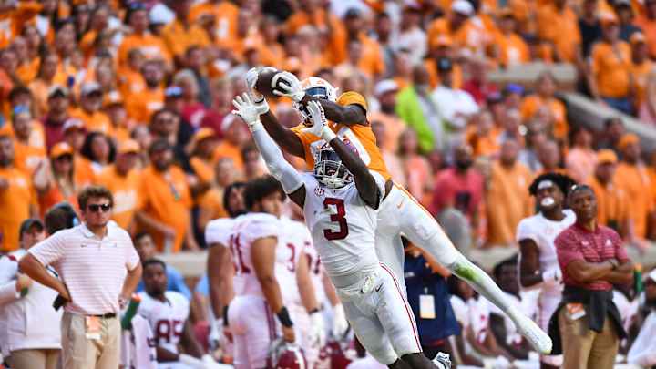 Alabama Secondary Outmatched By Tennessee Pass Attack