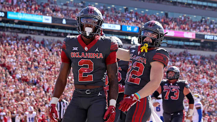 Oklahoma Looks Good, Plays Good in Rout of Kansas Oklahoma Looks Good, Plays Good in Rout of Kansas