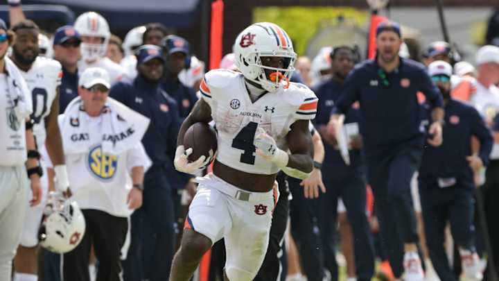 Auburn's offense PFF grades vs Ole Miss