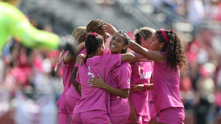 Alabama Soccer is No. 1 in RPI, No. 3 in United Soccer Coaches Polls