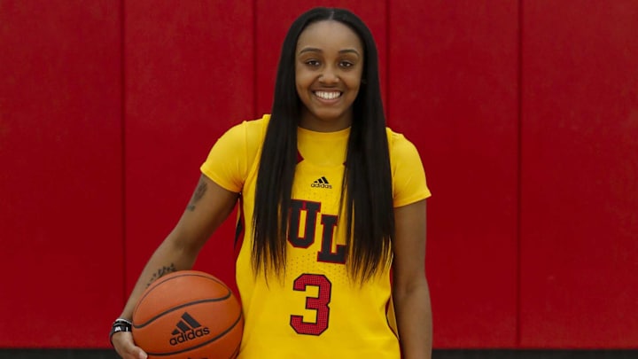 Louisville Guard Chrislyn Carr Named to Lieberman Award Watch List
