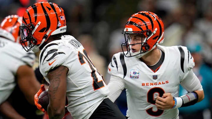 Watch: Bengals Stars Joe Burrow and Joe Mixon Celebrate Touchdown Paparazzi Style Watch: Bengals Stars Joe Burrow and Joe Mixon Celebrate Touchdown Paparazzi Style