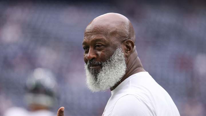 Houston Texans Coach Lovie Smith on Going to Longhorns Game: 'Had a Blast' Houston Texans Coach Lovie Smith on Going to Longhorns Game: 'Had a Blast'