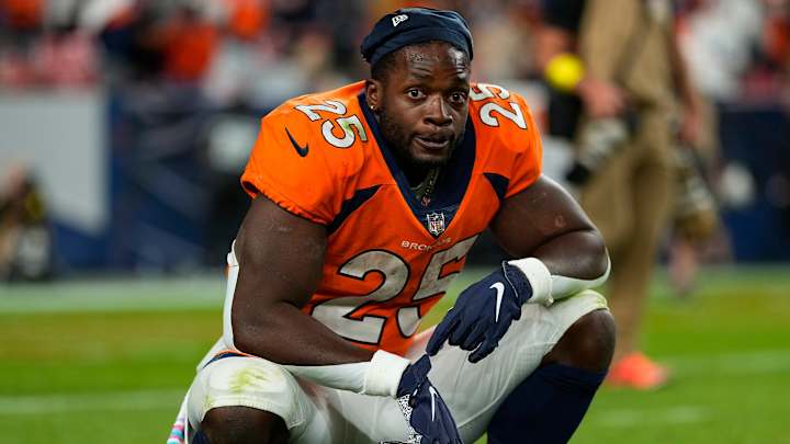 Broncos Running Back Melvin Gordon Not Happy With Being Benched