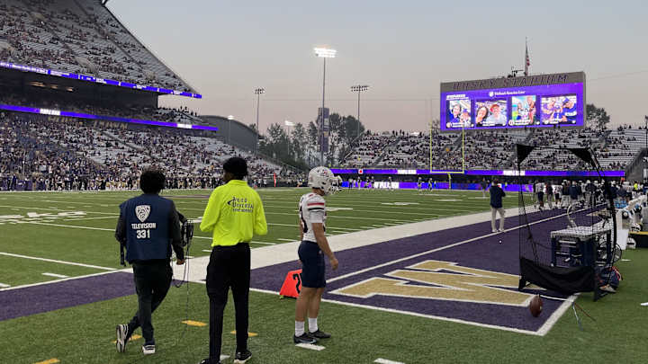 Pac-12 Power Rankings: Huskies on Outside Looking In at Top Tier