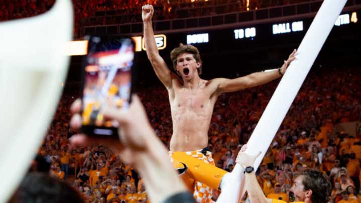 Tennessee football fan suffers serious injury celebrating win over Alabama Tennessee football fan suffers serious injury celebrating win over Alabama