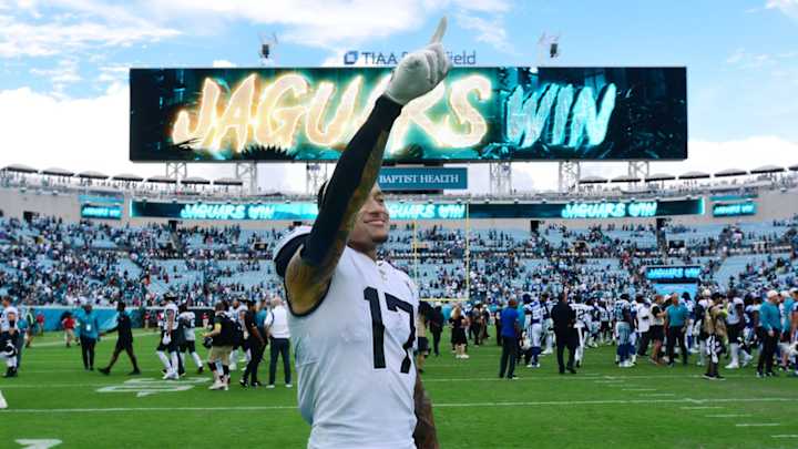 Former Giants Evan Engram Inks Deal with Jags Avoids Franchise Tag Former Giants Evan Engram Inks Deal with Jags Avoids Franchise Tag