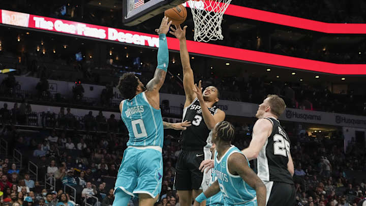 Hornets vs. Spurs Preview: How to Watch, Lineups, Injury News, More