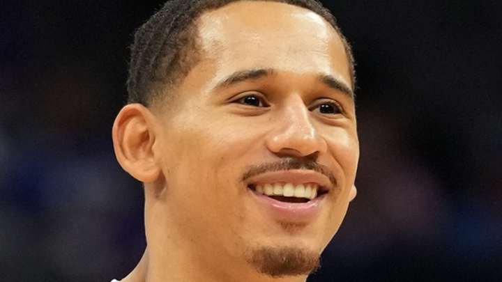 Lakers News: Juan Toscano-Anderson Puts No Price Tag On Ring Night Moment With His Mom