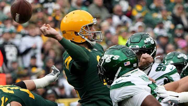 Packers-Commanders Injury Report: Rodgers Doesn’t Practice