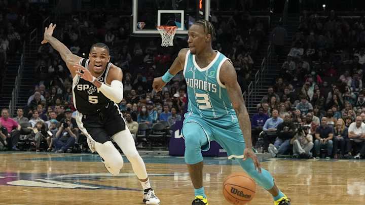 How to Watch, Listen, & Receive LIVE Updates of Hornets at Spurs