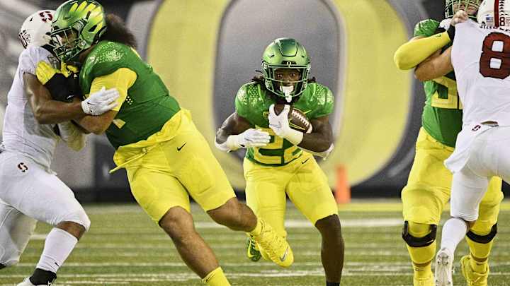 Pac-12 Football Game Picks: UCLA-Oregon Gives Us Another Blockbuster