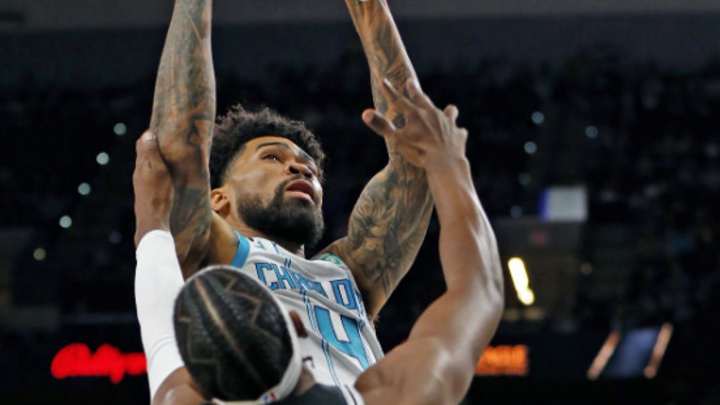 Spread & Over/Under Predictions for Hornets vs Hawks