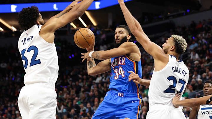 Thunder: Kenrich Williams Gets Starting Nod in Game 1, Could Change Moving Forward Thunder: Kenrich Williams Gets Starting Nod in Game 1, Could Change Moving Forward