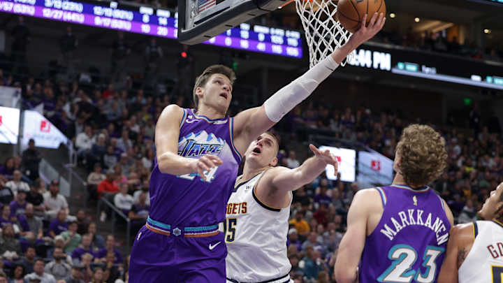 Jazz Rookie Walker Kessler Makes History in NBA Debut