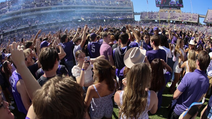One Commissioner’s Pitch: Let College Campuses Host Playoff Games One Commissioner’s Pitch: Let College Campuses Host Playoff Games