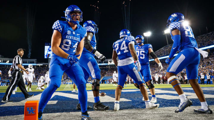 Kentucky Football Midseason Report Card