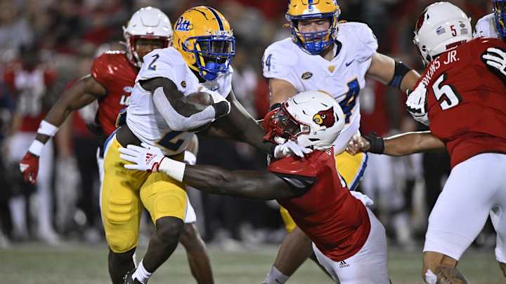 Pitt RB Israel Abanikanda Etches Name in ACC Record Books Again Pitt RB Israel Abanikanda Etches Name in ACC Record Books Again