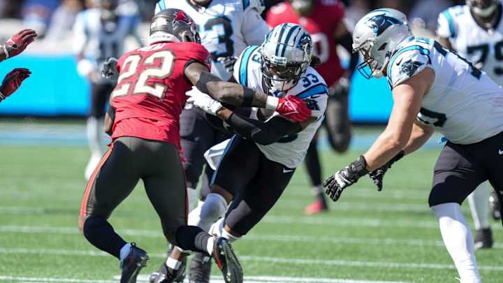 Panthers Stun Buccaneers, 21-3