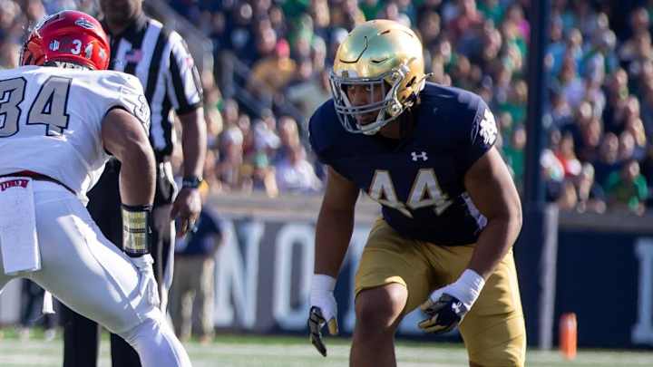 Junior Tuihalamaka Embraces New Opportunity For Notre Dame Defense