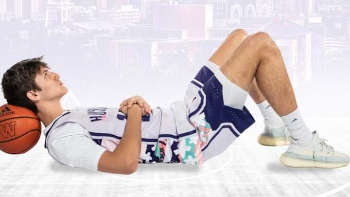 Huskies Receive Commitment from Son of Former Sonic Center Huskies Receive Commitment from Son of Former Sonic Center