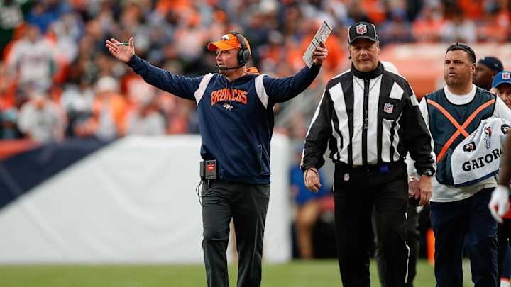 Broncos' Lack of Coaching Experience is Costing Team Big Time Broncos' Lack of Coaching Experience is Costing Team Big Time