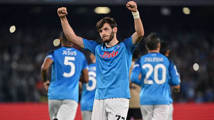Napoli Matches Club’s Maradona-Era Record to Continue Its Remarkable Run Napoli Matches Club’s Maradona-Era Record to Continue Its Remarkable Run