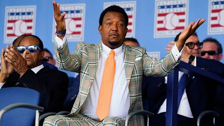 Yankees, Fans Trolled by Old Nemesis Pedro Martinez Yankees, Fans Trolled by Old Nemesis Pedro Martinez