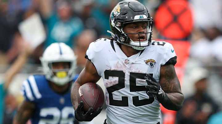 Jets Acquiring RB James Robinson From Jaguars, per Report
